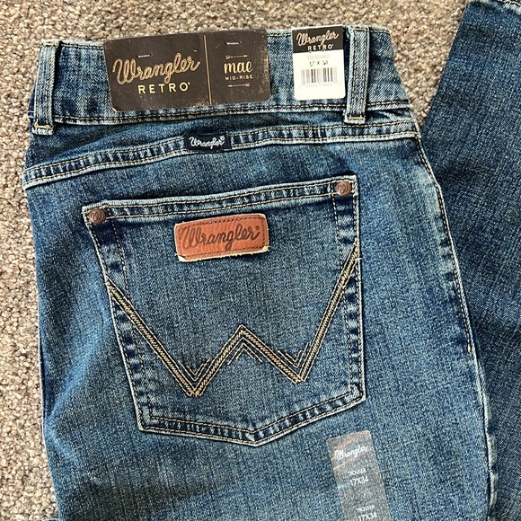 Wrangler Retro Mae Trouser - Picture 2 of 4